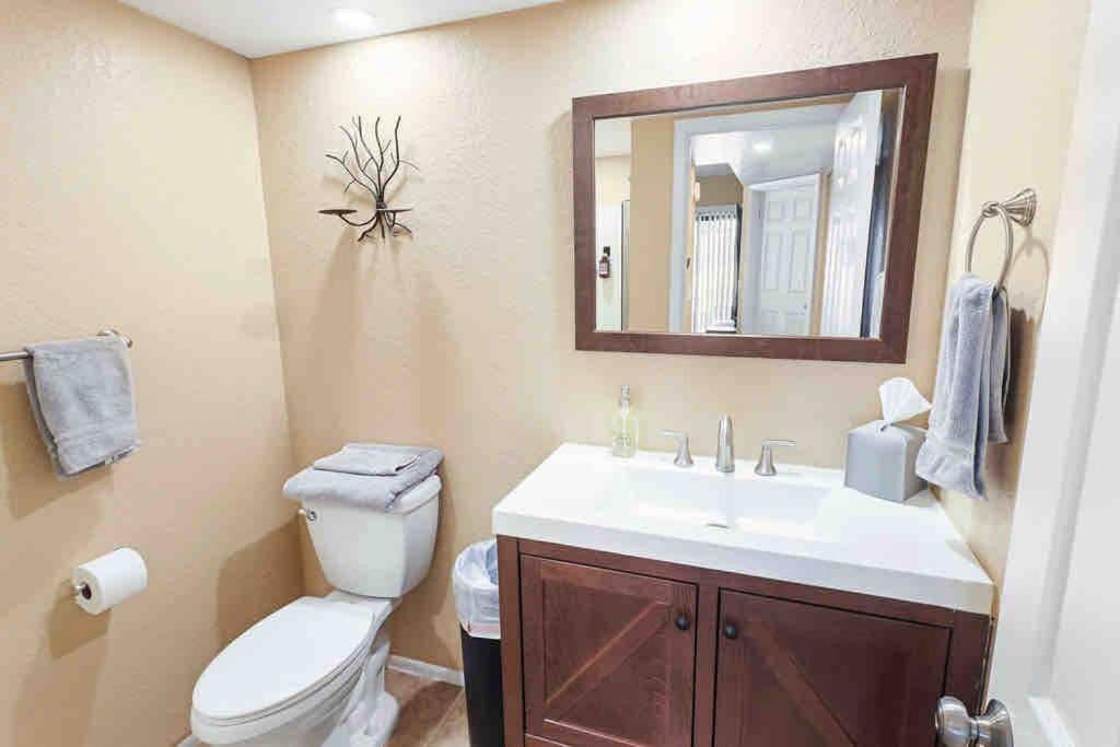 The Cool Cactus Condo With Pool And Jacuzzi Tempe Ngoại thất bức ảnh