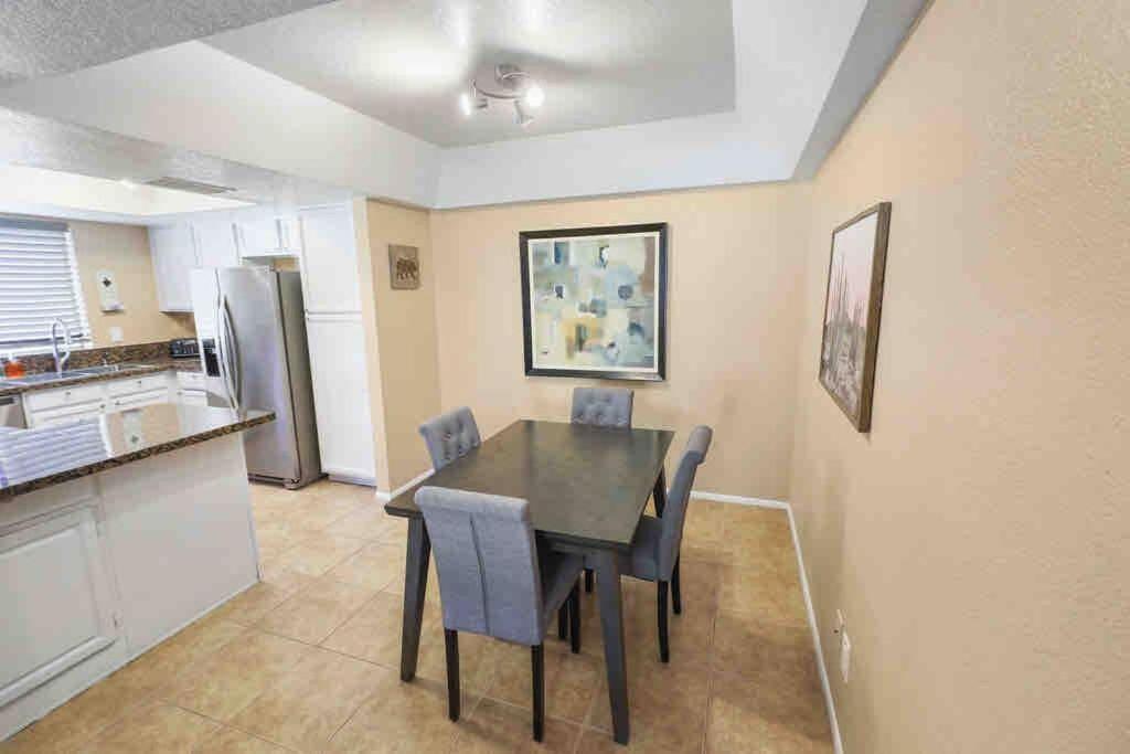 The Cool Cactus Condo With Pool And Jacuzzi Tempe Ngoại thất bức ảnh
